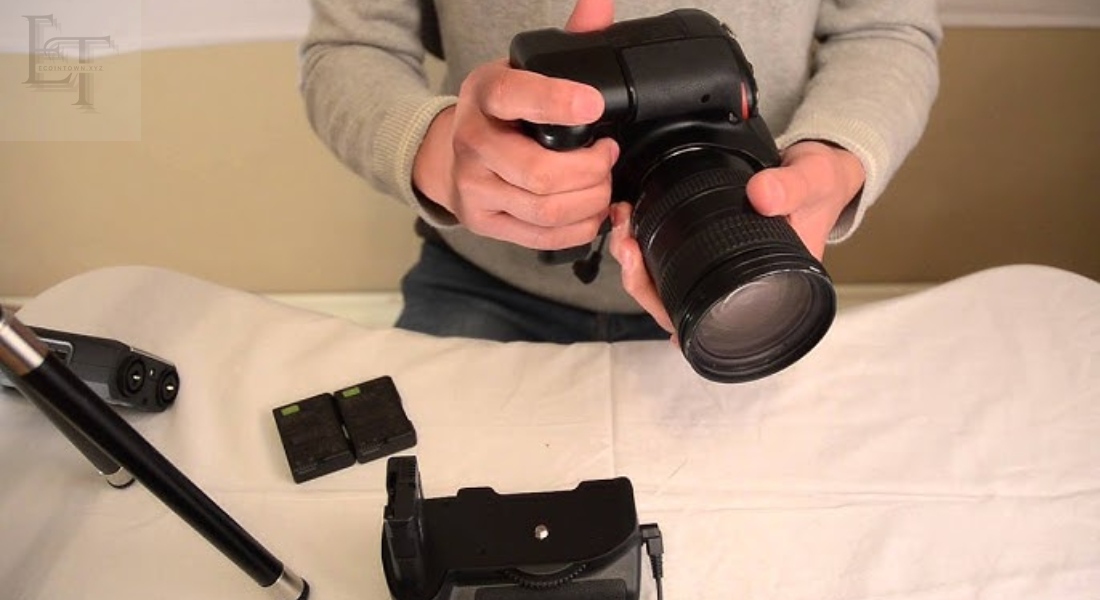 Explore the Essential Guide to Battery Grip Types for Photographers (2)